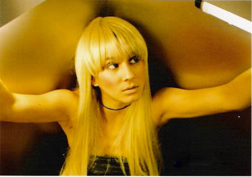 BlondePortrait-08.jpg