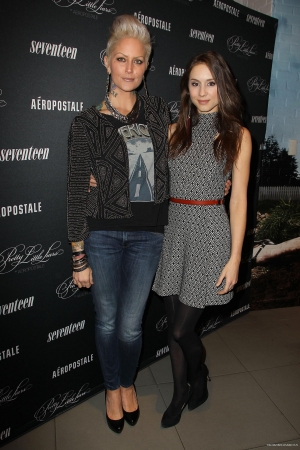 aeropostale_79.jpg