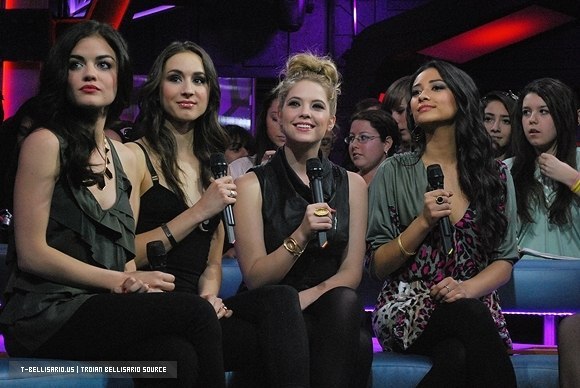 muchmusic70111-005.jpg