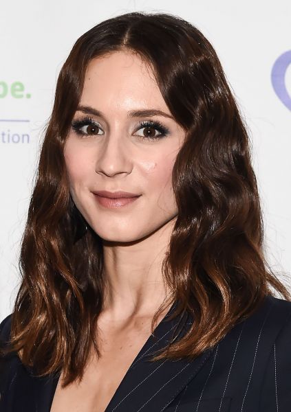 HQ
