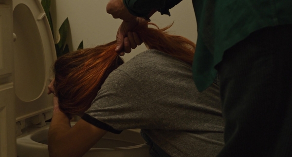 Doula_2022_1080p_WEBRip_DD5_1_x264-NOGRP_4572.jpg