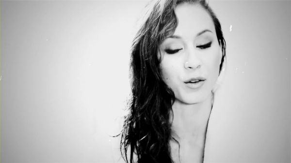 GQ_with_the_Women_of_Pretty_Little_Liars__Troian_Bellisario__2877629.jpg