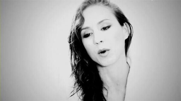 GQ_with_the_Women_of_Pretty_Little_Liars__Troian_Bellisario__2891329~0.jpg