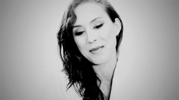 GQ_with_the_Women_of_Pretty_Little_Liars__Troian_Bellisario__2893129~0.jpg