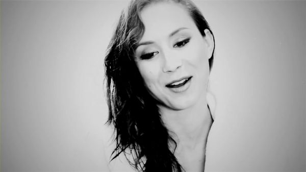 GQ_with_the_Women_of_Pretty_Little_Liars__Troian_Bellisario__2893429~0.jpg