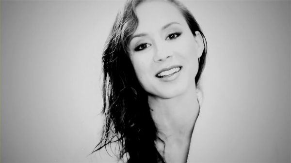 GQ_with_the_Women_of_Pretty_Little_Liars__Troian_Bellisario__2894629.jpg