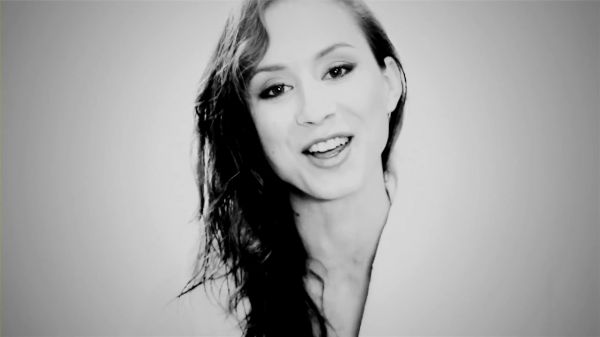 GQ_with_the_Women_of_Pretty_Little_Liars__Troian_Bellisario__2895029.jpg