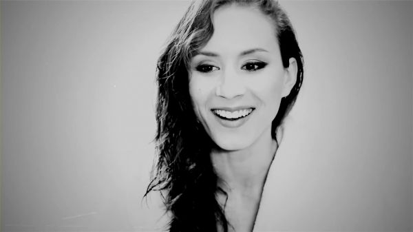 GQ_with_the_Women_of_Pretty_Little_Liars__Troian_Bellisario__2898729.jpg