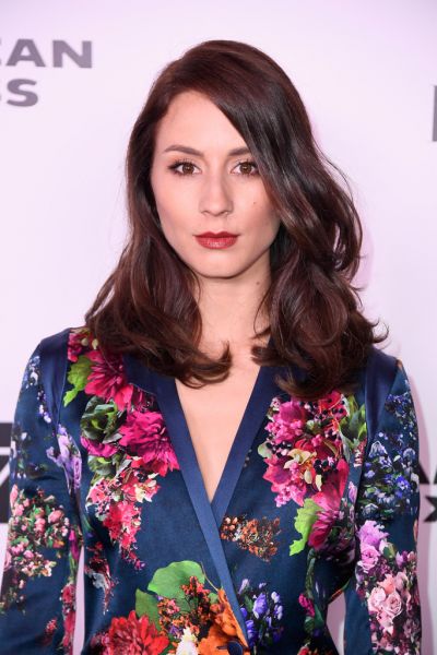 HQ
