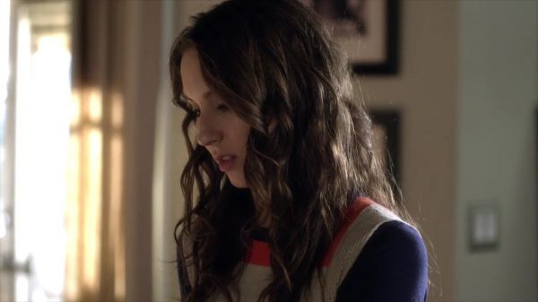 PLL_S04E01_720p_JACK_Up_DownloadSeriesHere_1255.jpg