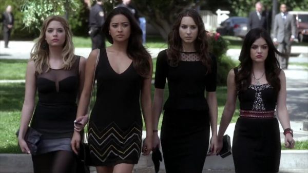 PLL_S04E01_720p_JACK_Up_DownloadSeriesHere_2005.jpg