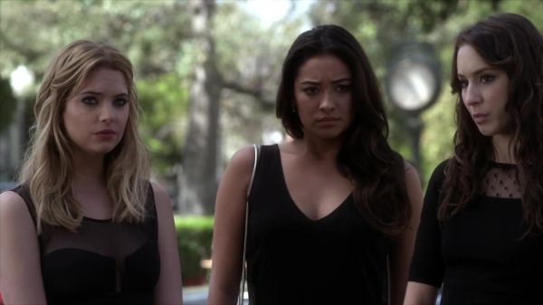 PLL_S04E01_720p_JACK_Up_DownloadSeriesHere_2017.jpg