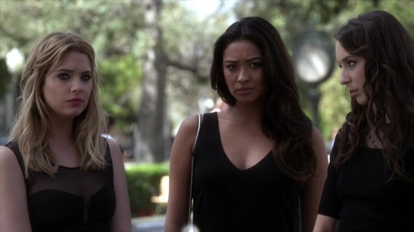 PLL_S04E01_720p_JACK_Up_DownloadSeriesHere_2018.jpg