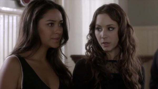 PLL_S04E01_720p_JACK_Up_DownloadSeriesHere_2083.jpg