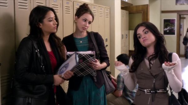 PLL_S04E03_720p_JACK_Up_DownloadSeriesHere_0894.jpg