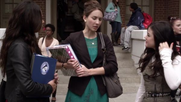 PLL_S04E03_720p_JACK_Up_DownloadSeriesHere_0923.jpg