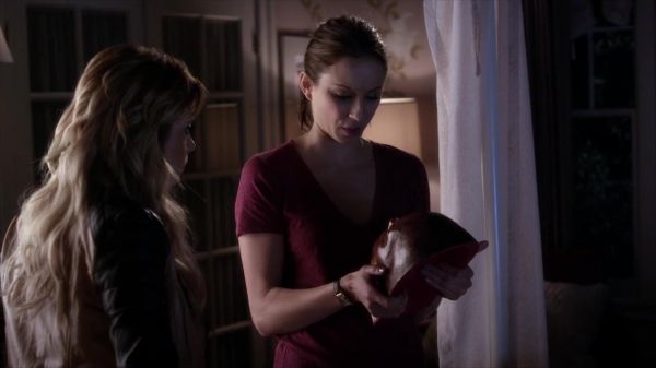 PLL_S04E03_720p_JACK_Up_DownloadSeriesHere_2299.jpg