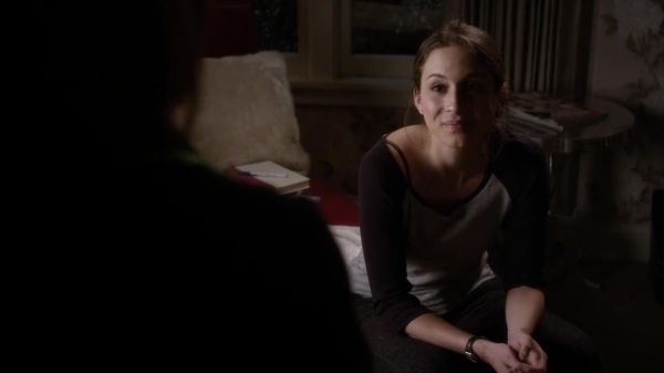 PLL_S04E03_720p_JACK_Up_DownloadSeriesHere_2494.jpg