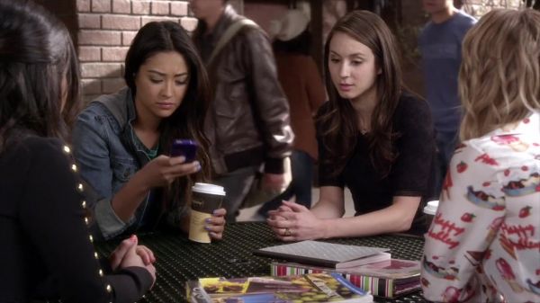 PLL_S04E04_720p_JACK_Up_DownloadSeriesHere_0243.jpg