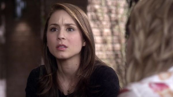 PLL_S04E04_720p_JACK_Up_DownloadSeriesHere_0281.jpg