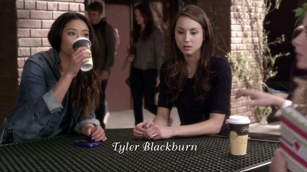 PLL_S04E04_720p_JACK_Up_DownloadSeriesHere_0289.jpg