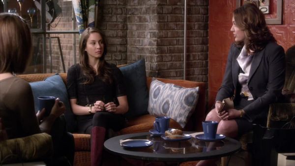 PLL_S04E04_720p_JACK_Up_DownloadSeriesHere_0348.jpg