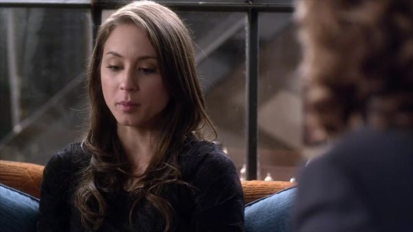 PLL_S04E04_720p_JACK_Up_DownloadSeriesHere_0358.jpg