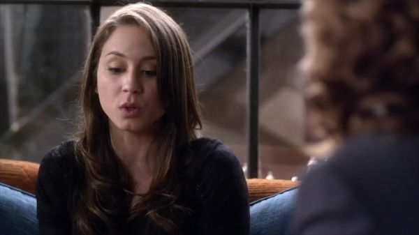 PLL_S04E04_720p_JACK_Up_DownloadSeriesHere_0380.jpg