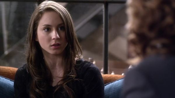 PLL_S04E04_720p_JACK_Up_DownloadSeriesHere_0382.jpg