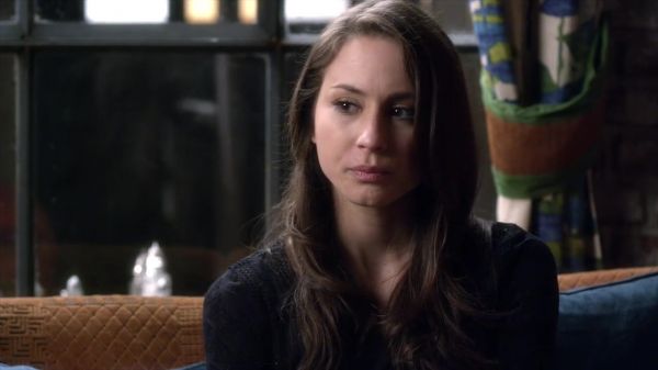 PLL_S04E04_720p_JACK_Up_DownloadSeriesHere_0397.jpg