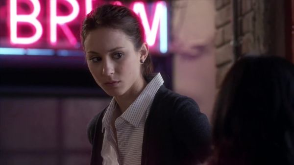 PLL_S04E04_720p_JACK_Up_DownloadSeriesHere_0942.jpg