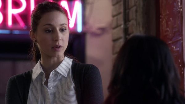 PLL_S04E04_720p_JACK_Up_DownloadSeriesHere_0990.jpg