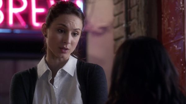 PLL_S04E04_720p_JACK_Up_DownloadSeriesHere_0996.jpg