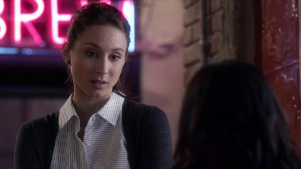 PLL_S04E04_720p_JACK_Up_DownloadSeriesHere_0998.jpg