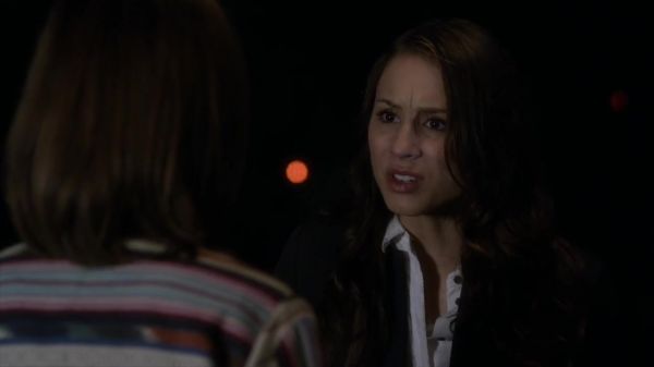 PLL_S04E04_720p_JACK_Up_DownloadSeriesHere_2317.jpg