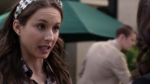 PLL_S04E05_720p_JACK_Up_DownloadSeriesHere_1337.jpg