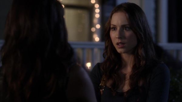 PLL_S04E05_720p_JACK_Up_DownloadSeriesHere_1785.jpg