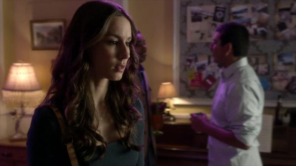 PLL_S04E05_720p_JACK_Up_DownloadSeriesHere_1993.jpg