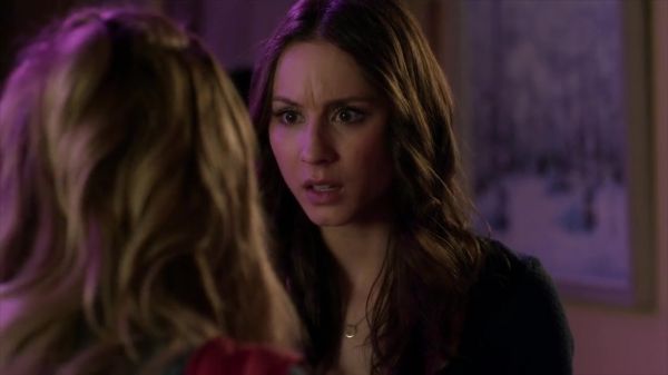 PLL_S04E05_720p_JACK_Up_DownloadSeriesHere_2033.jpg