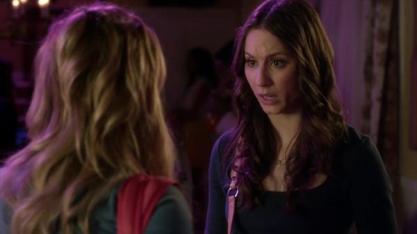 PLL_S04E05_720p_JACK_Up_DownloadSeriesHere_2050.jpg