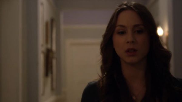 PLL_S04E05_720p_JACK_Up_DownloadSeriesHere_2118.jpg