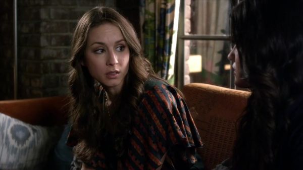 PLL_S04E06_720p_JACK_Up_DownloadSeriesHere_0411.jpg