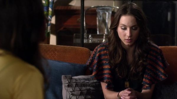 PLL_S04E06_720p_JACK_Up_DownloadSeriesHere_0484.jpg
