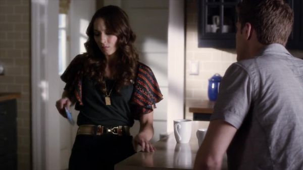 PLL_S04E06_720p_JACK_Up_DownloadSeriesHere_0878.jpg