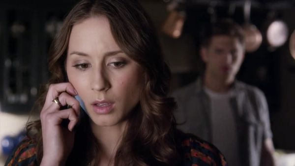 PLL_S04E06_720p_JACK_Up_DownloadSeriesHere_0891.jpg
