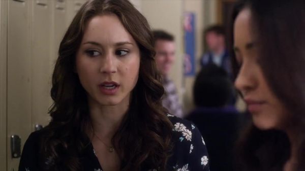 PLL_S04E06_720p_JACK_Up_DownloadSeriesHere_1305.jpg