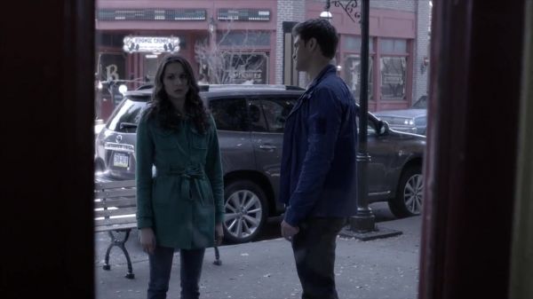 PLL_S04E06_720p_JACK_Up_DownloadSeriesHere_1797.jpg