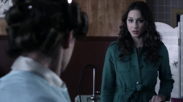 PLL_S04E06_720p_JACK_Up_DownloadSeriesHere_1836.jpg