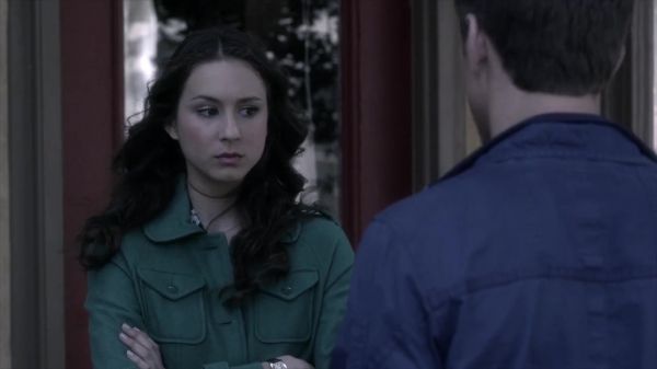 PLL_S04E06_720p_JACK_Up_DownloadSeriesHere_2094.jpg