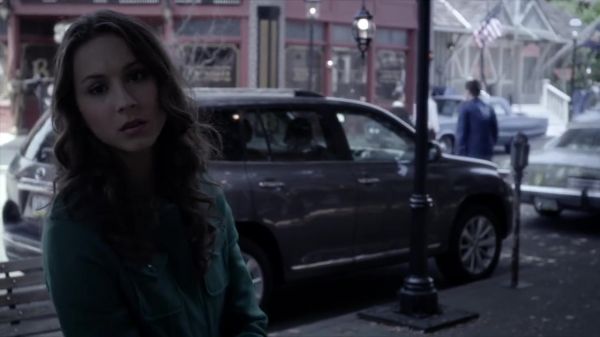 PLL_S04E06_720p_JACK_Up_DownloadSeriesHere_2124.jpg